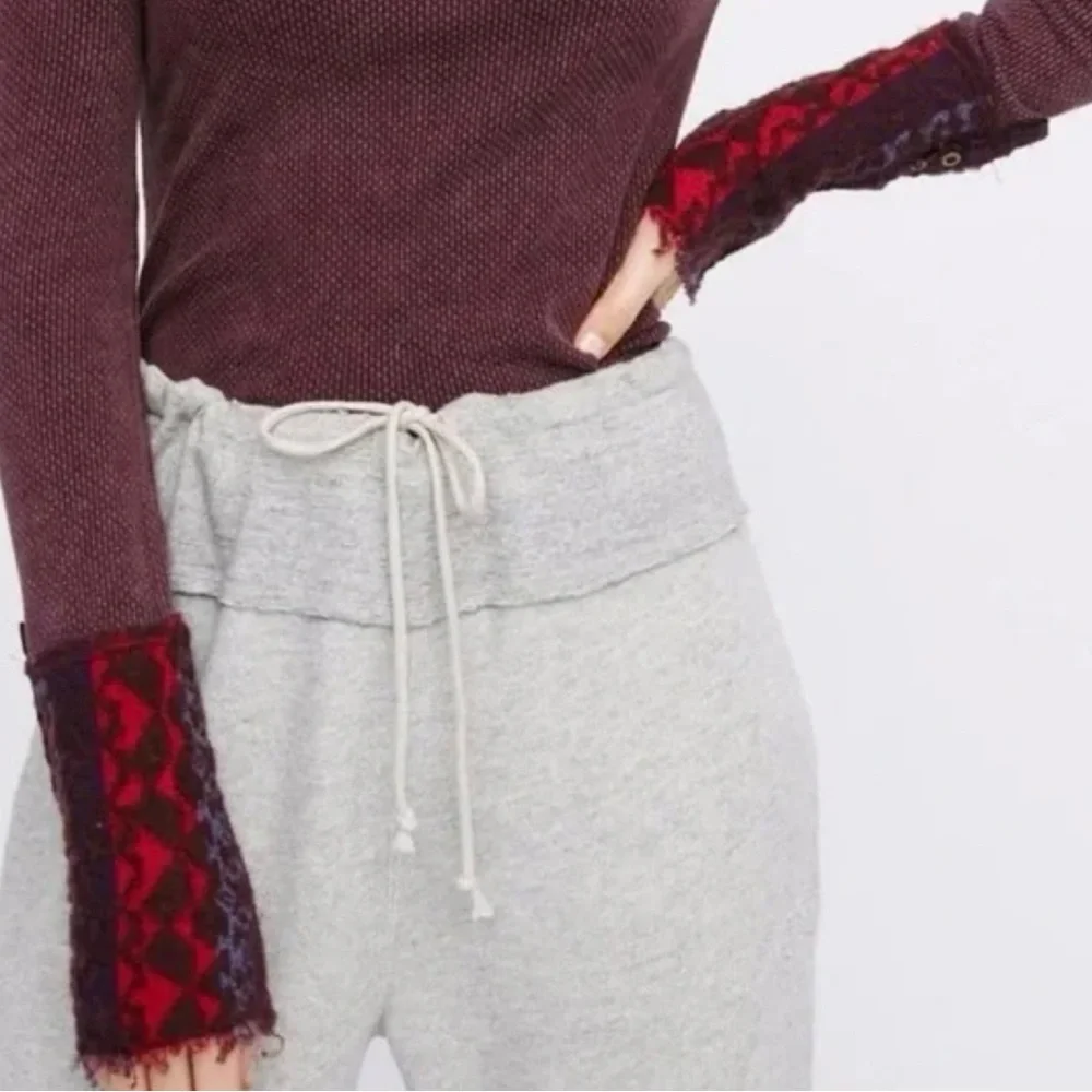 Free People Burgundy V-Neck Ribbed Long Sleeve Top with Red Lace Cuffs